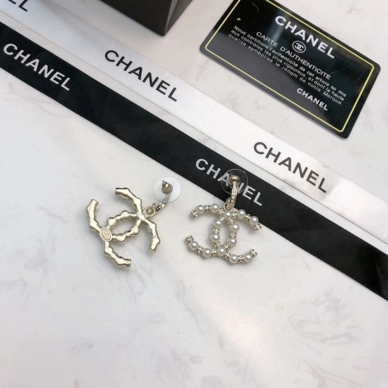 UrbanChic Chanel Earrings 221737