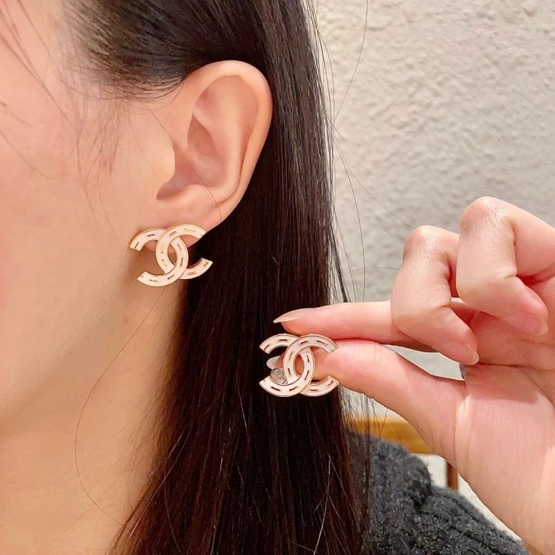 Popular Chanel Earrings 221732