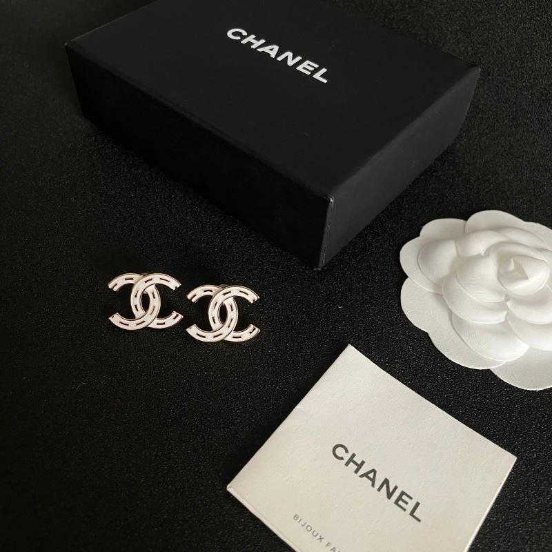 Popular Chanel Earrings 221732