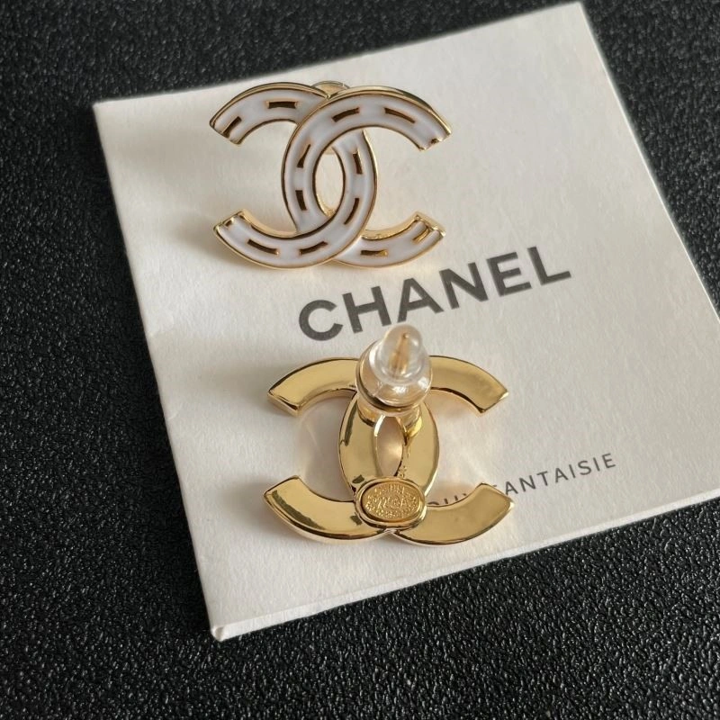 Popular Chanel Earrings 221732