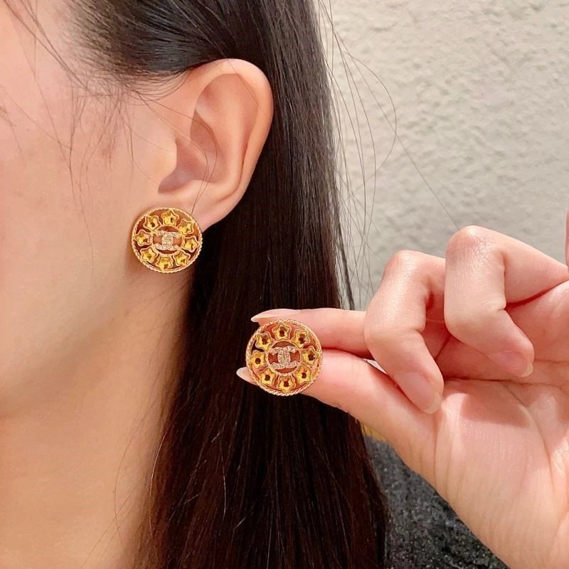 HighPerformance Chanel Earrings 221725