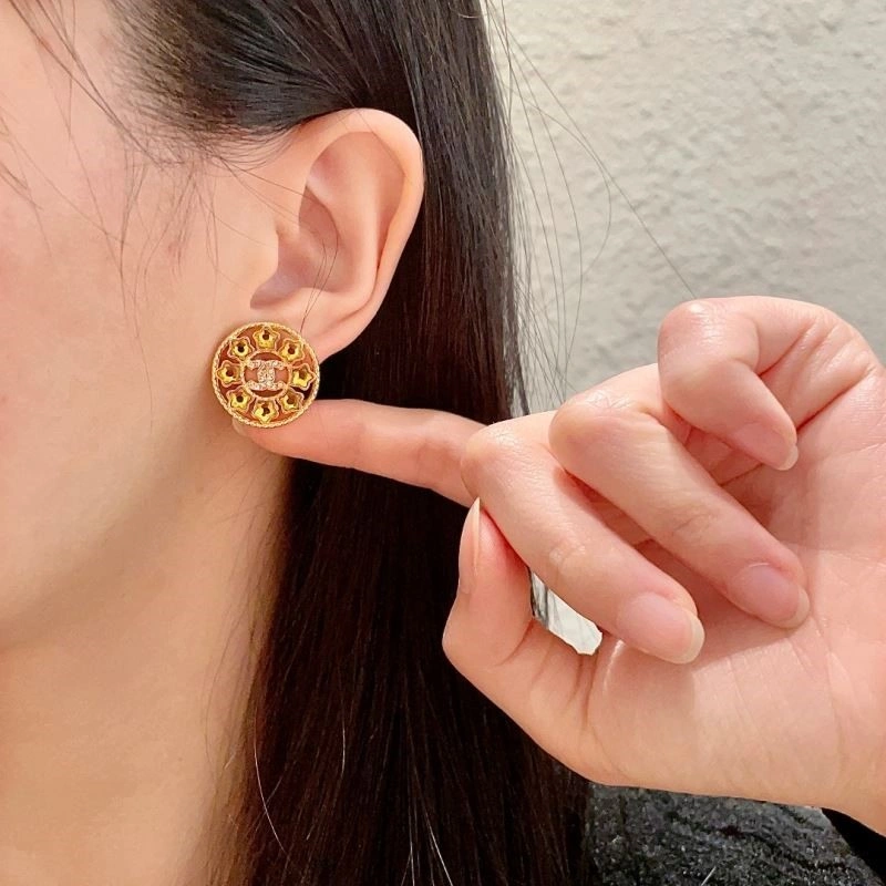 HighPerformance Chanel Earrings 221725