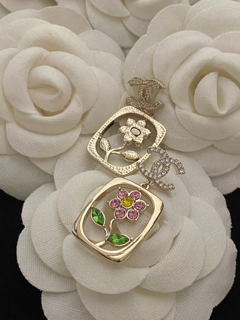 Chanel Earrings Packable 221720