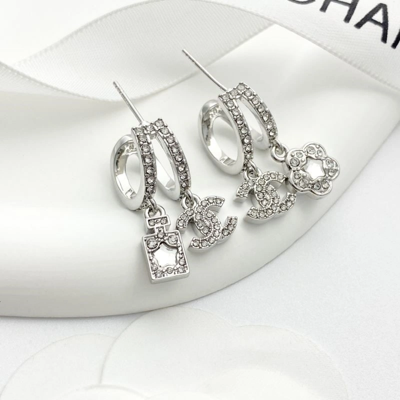 Durable Chanel Earrings 221734