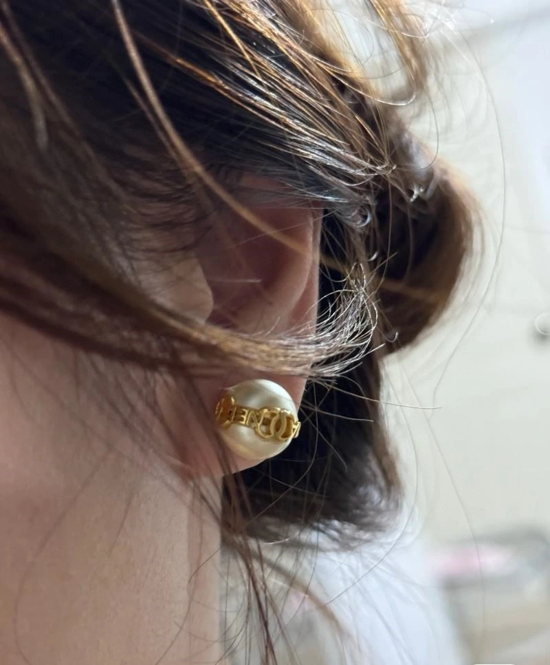 Classic Chanel Earrings 221728