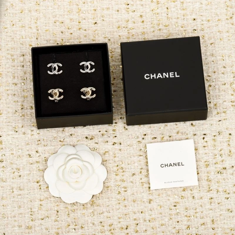 Chanel Earrings Elegant 221722