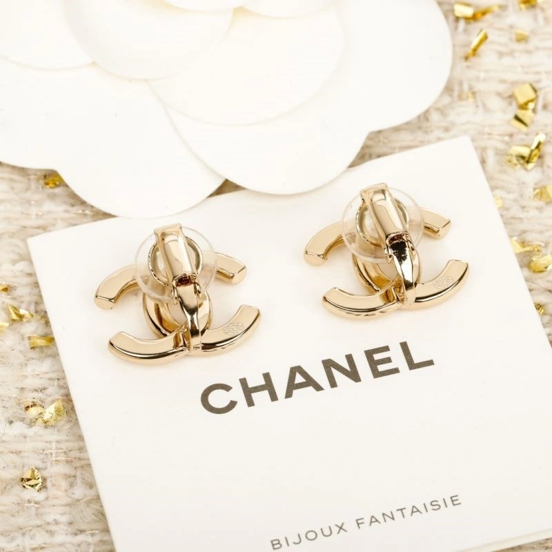 Chanel Earrings Elegant 221722