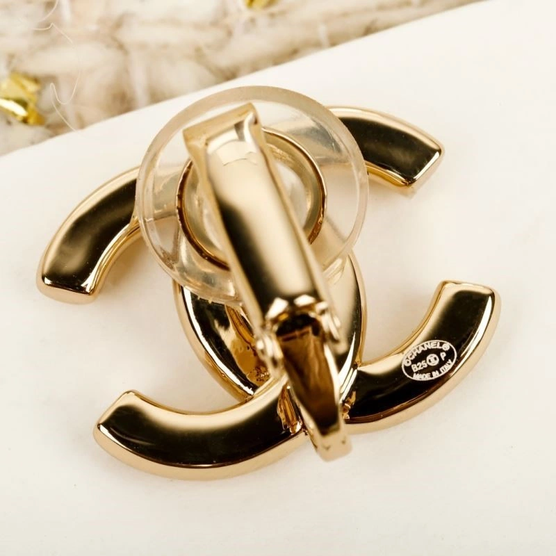 Chanel Earrings Elegant 221722
