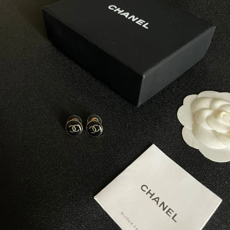 Affordable Chanel Earrings 221695