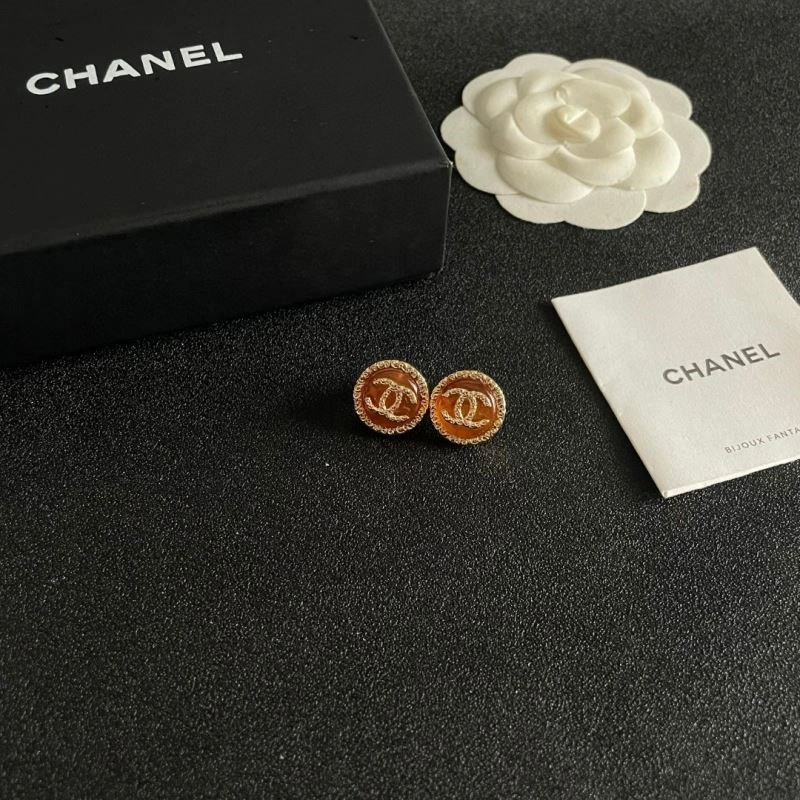 Comfortable Chanel Earrings 221690
