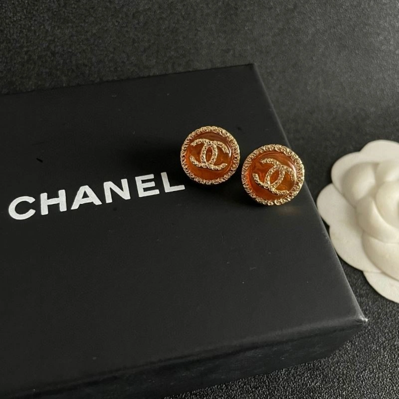 Comfortable Chanel Earrings 221690