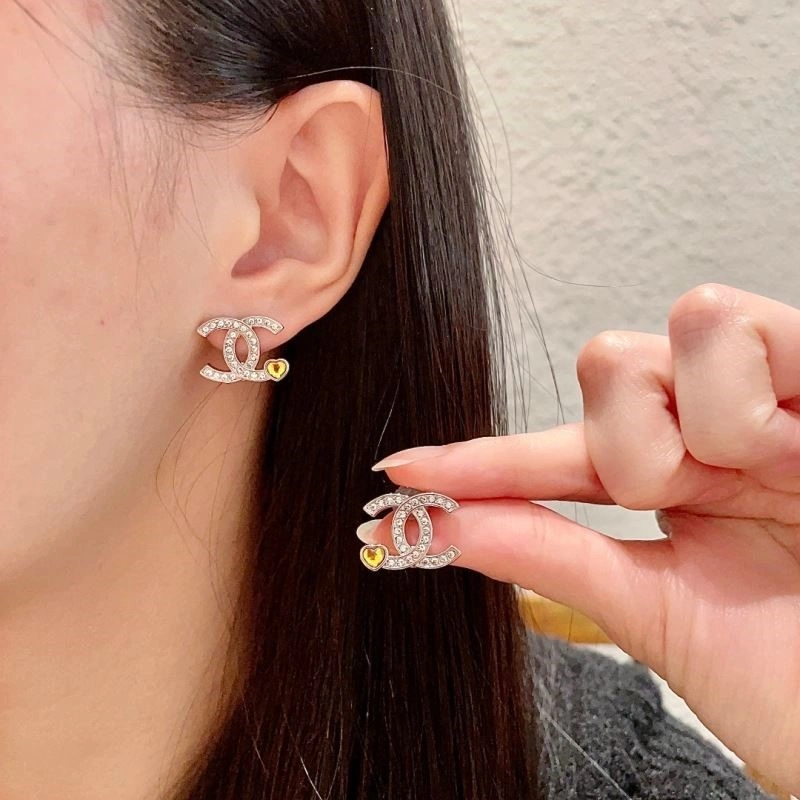 UrbanStyle Chanel Earrings 221682