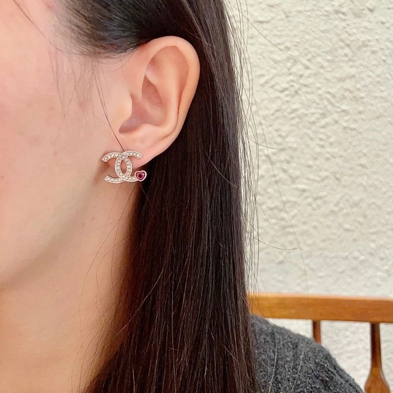 Versatile Chanel Earrings 221688