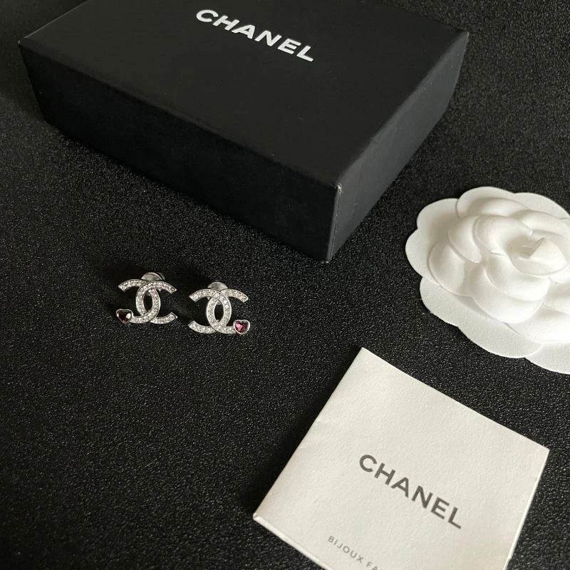 Versatile Chanel Earrings 221688