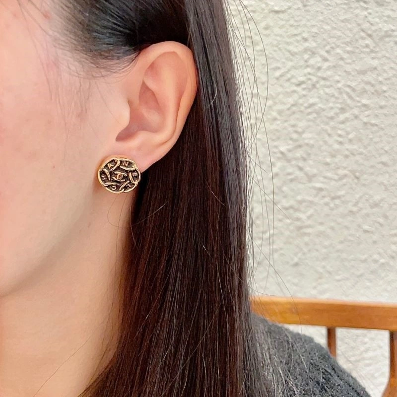 Unique Chanel Earrings 221697