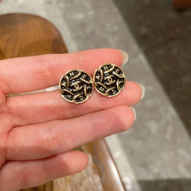 Unique Chanel Earrings 221697