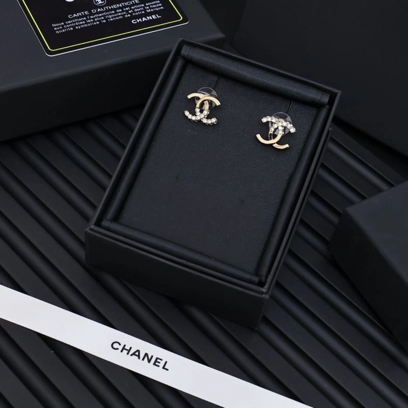 Youthful Chanel Earrings 221696