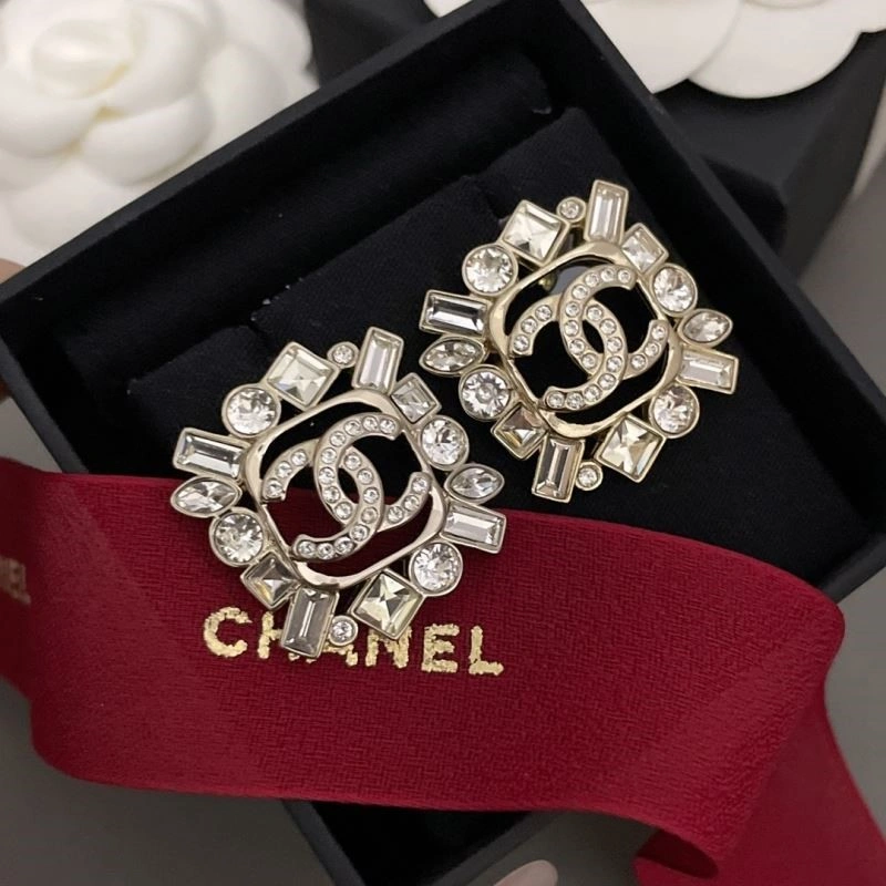 WrinkleFree Chanel Earrings 221677