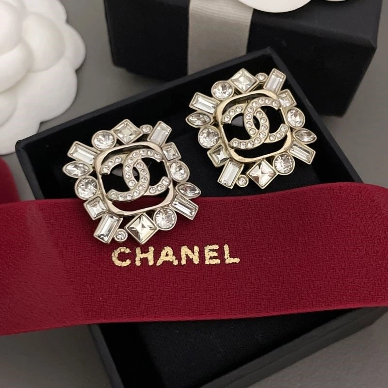 WrinkleFree Chanel Earrings 221677