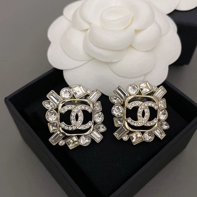 WrinkleFree Chanel Earrings 221677