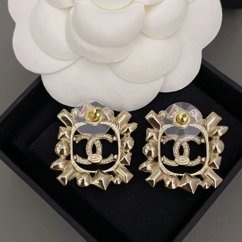 WrinkleFree Chanel Earrings 221677