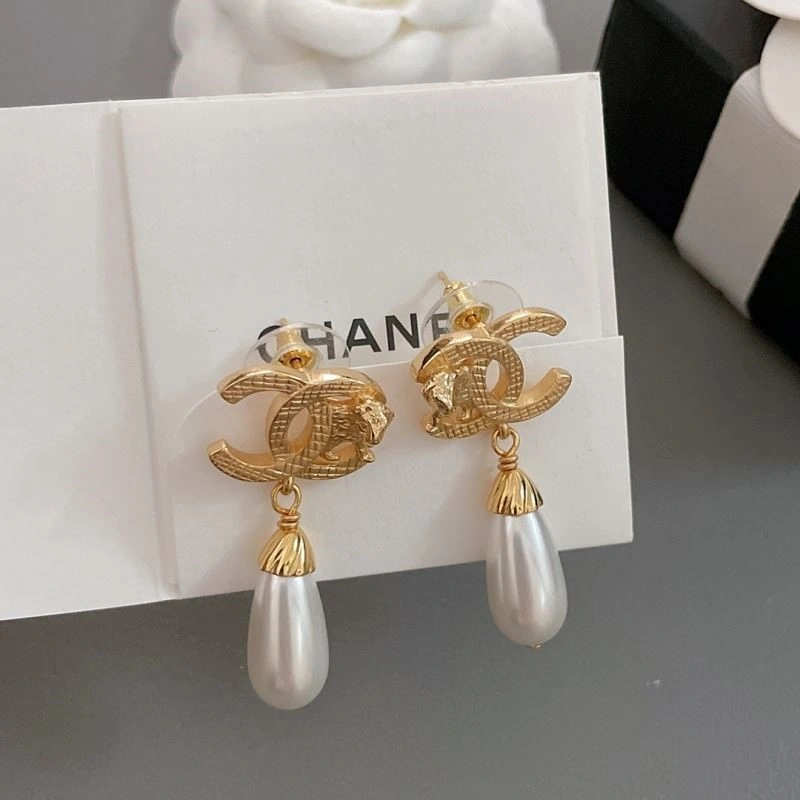 DailyWear Chanel Earrings 221750