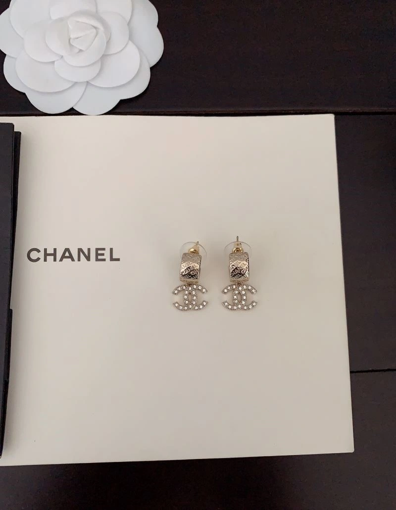 HighQuality Chanel Earrings 221674