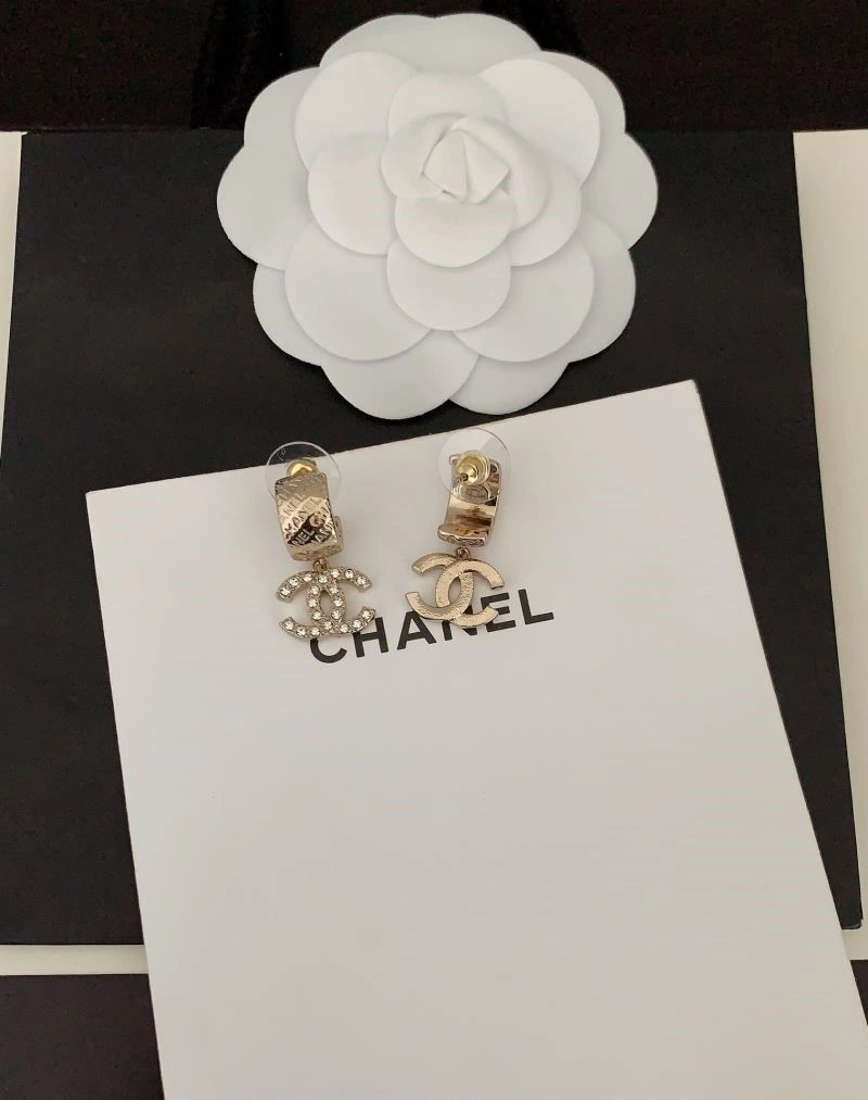 HighQuality Chanel Earrings 221674