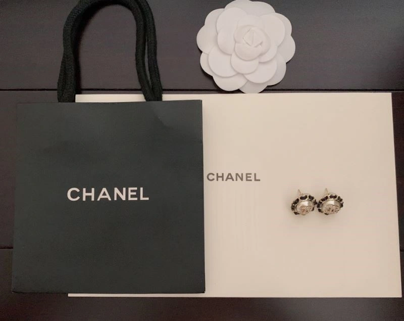 Casual Chanel Earrings 221680
