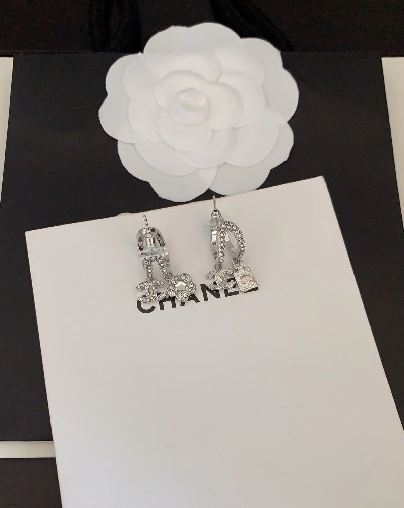 Chanel Earrings Durable 221671
