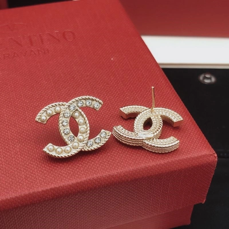 Stretchable Chanel Earrings 221657