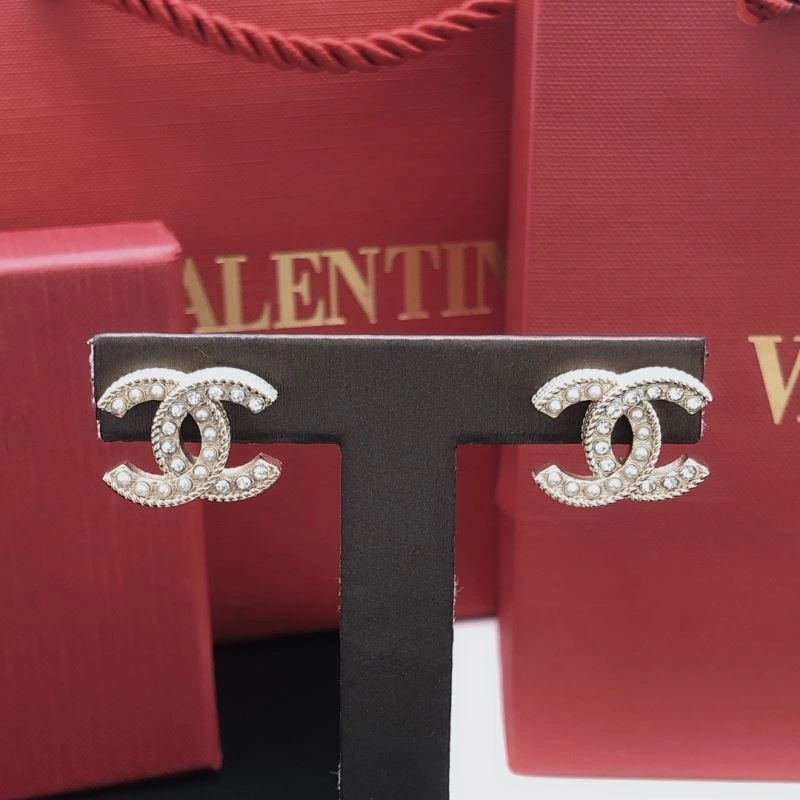 Stretchable Chanel Earrings 221657