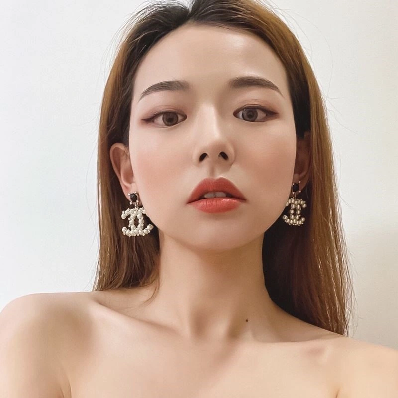 Chanel Earrings Refined 221655