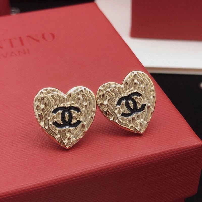 Chanel Earrings MoistureWicking 221640