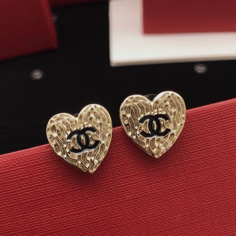 Chanel Earrings MoistureWicking 221640