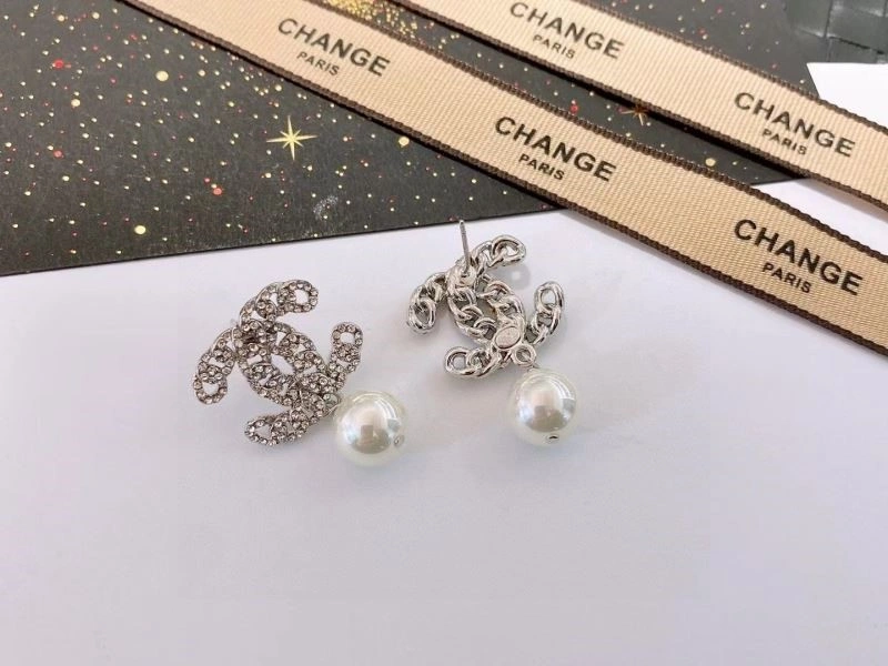 Chanel Earrings Minimalist 221649