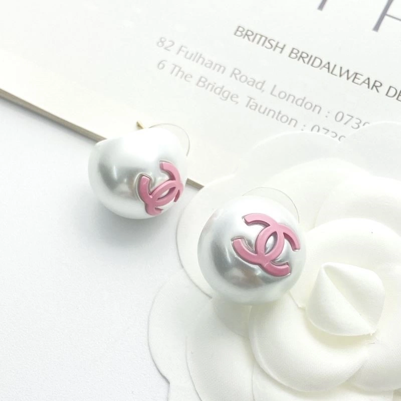Sporty Chanel Earrings 221632