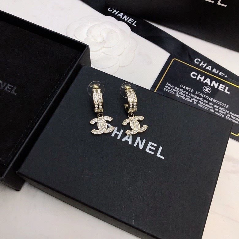 HighPerformance Chanel Earrings 221631