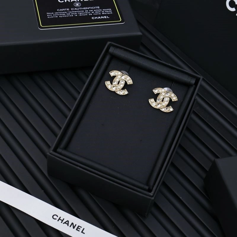 Chanel Earrings Chic 221650