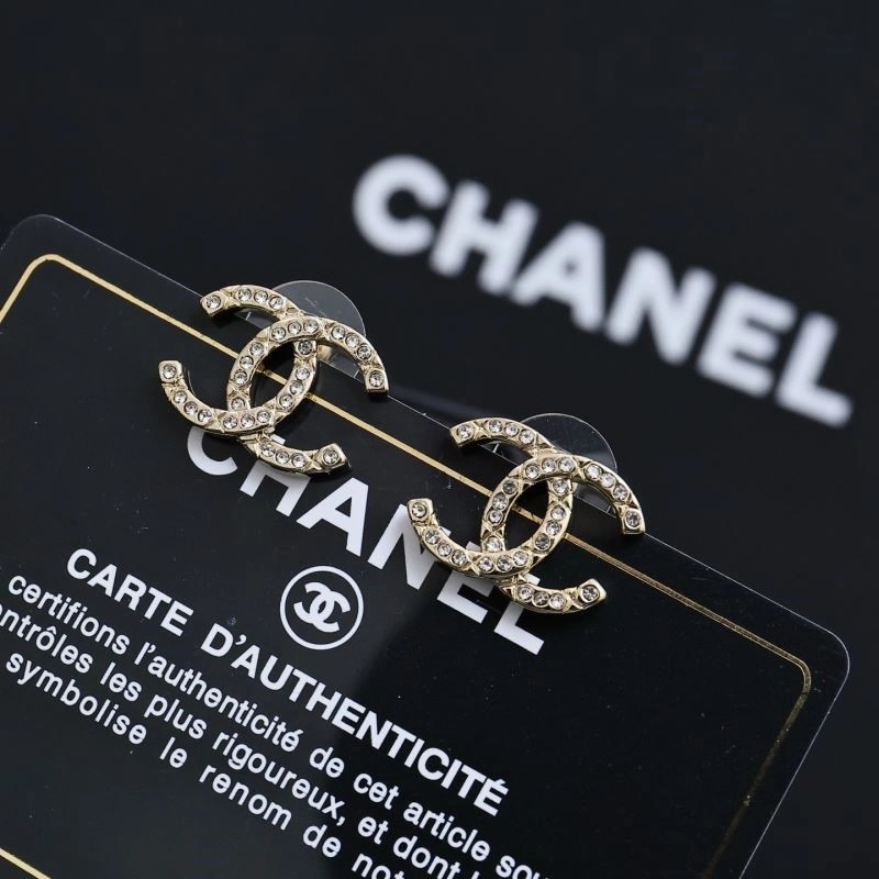WaterResistant Chanel Earrings 221673