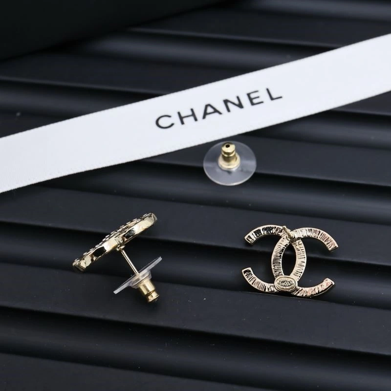 WaterResistant Chanel Earrings 221673