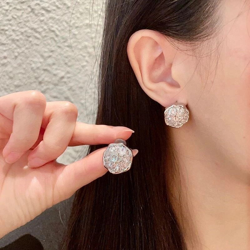 Chanel Earrings WaterResistant 221620