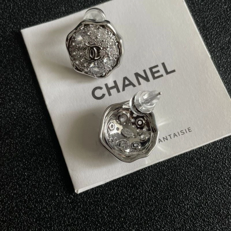 Chanel Earrings WaterResistant 221620