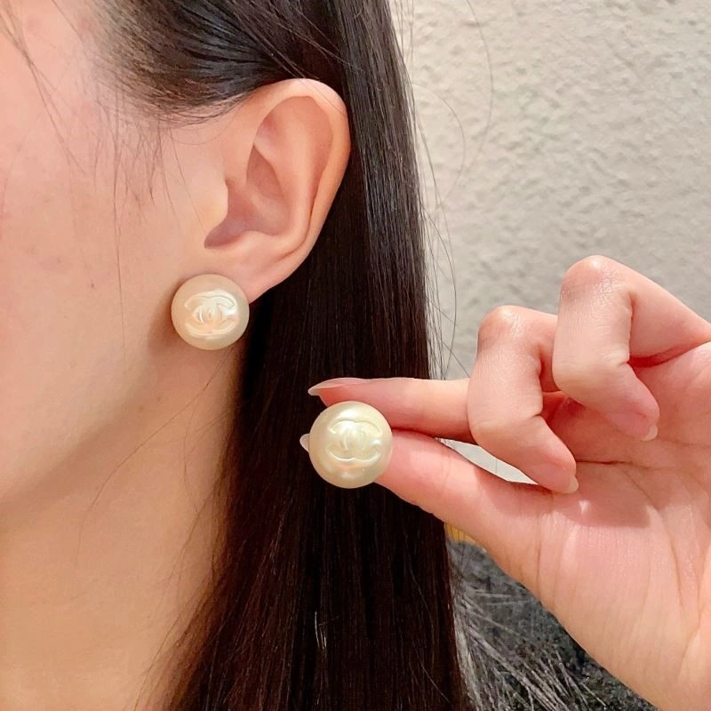 Soft Chanel Earrings 221623