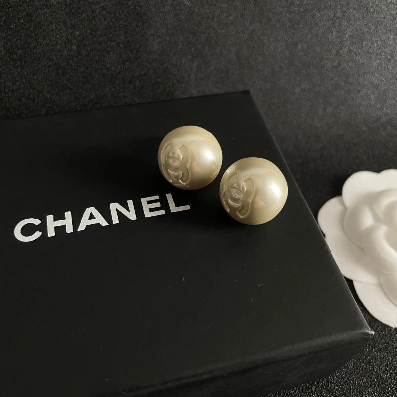 Soft Chanel Earrings 221623
