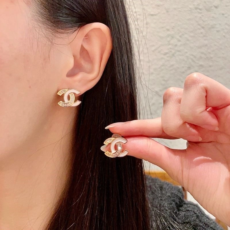 Chanel Earrings Bright 221616