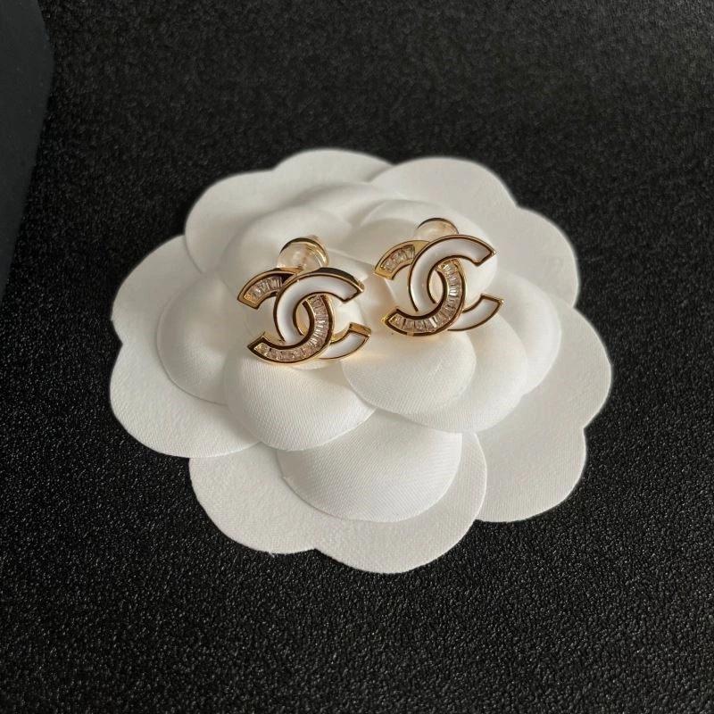 Chanel Earrings Bright 221616