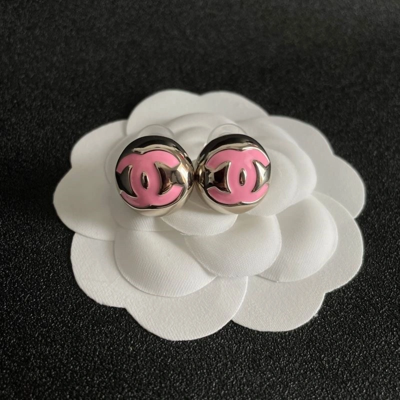 Chanel Earrings MoistureWicking 221610