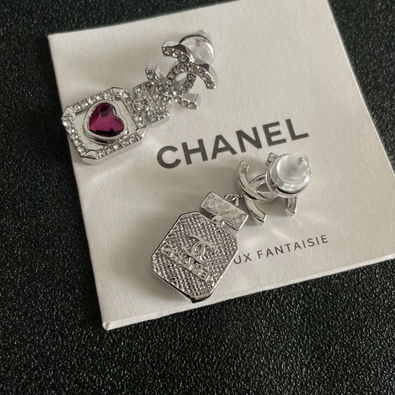 Comfortable Chanel Earrings 221604