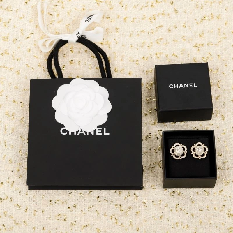 Chanel Earrings Affordable 221595